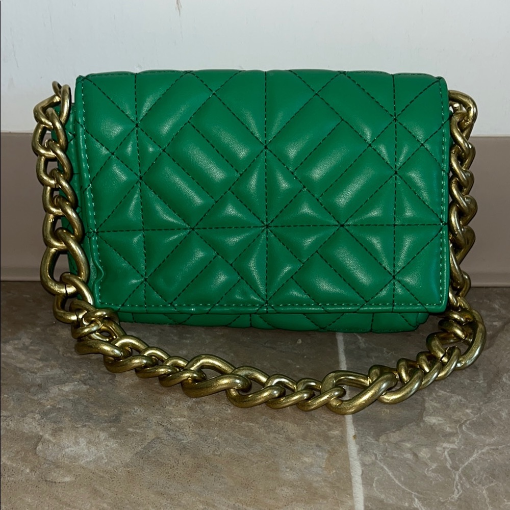 Zara Green Quilted Chain Shoulder Bag